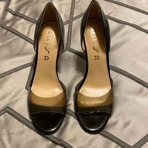 Black Unisa heels 👠